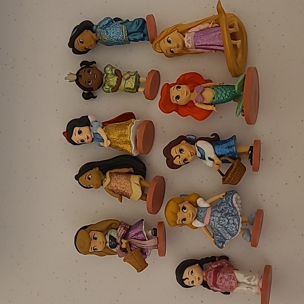 Disney Princess figures lot